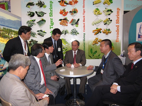 เวียดนามเข้าร่วมงานแสดงสินค้าสัตว์น้ำยุโรปครั้งที่20 ณ ประเทศเบลเยี่ยม